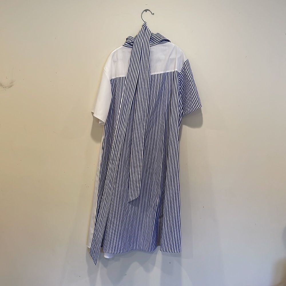 Button down dress - Picture 2 of 3
